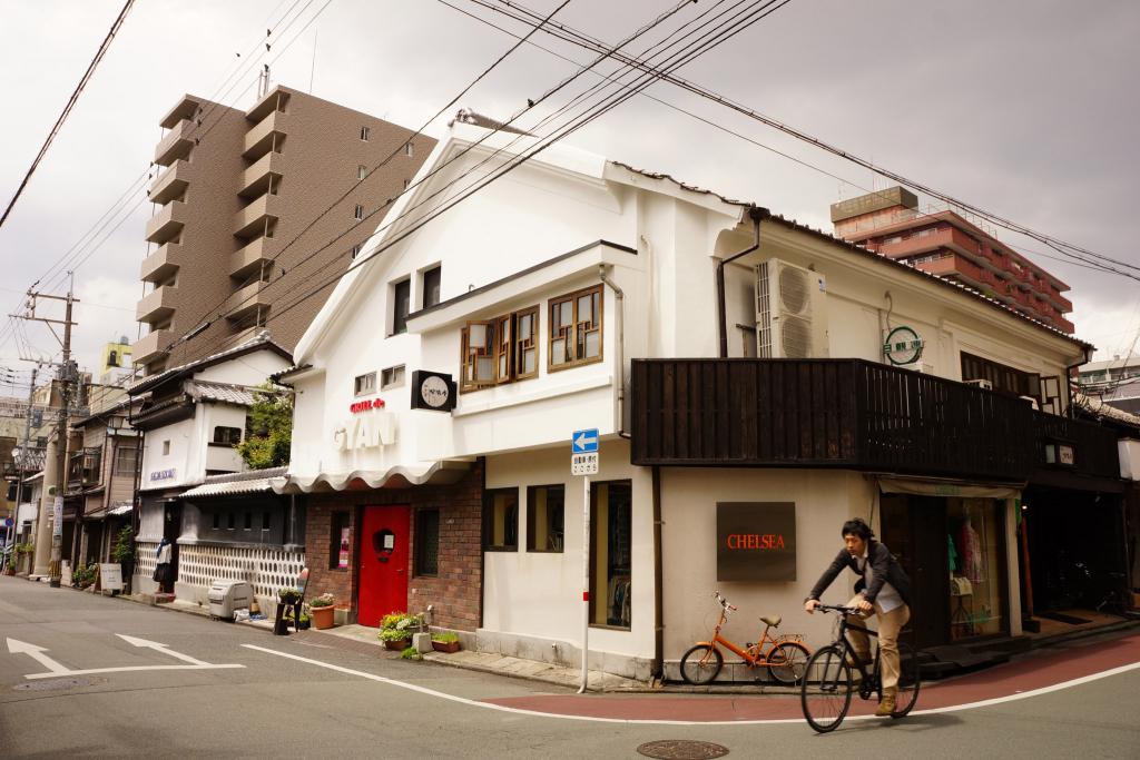 上乃裏通り [撮影時期：5月13時頃]