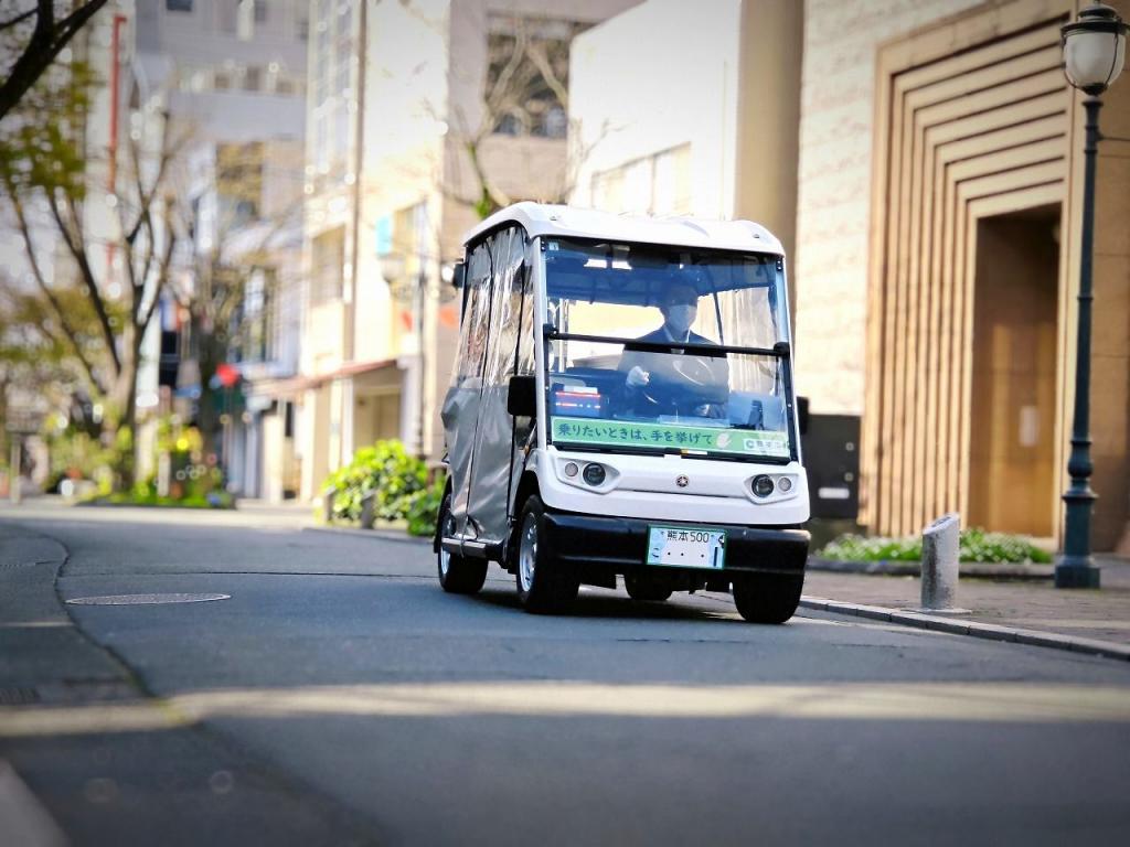 グリーンスローモビリティ運行車両