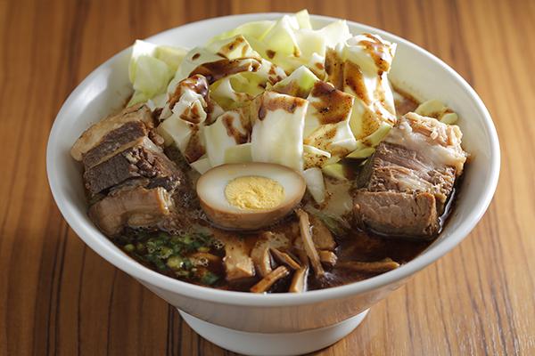 太肉麺（ターローメン）