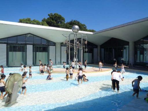 水の科学館